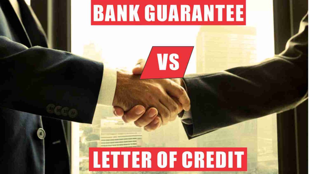 Bank Guarantee vs. Letter of Credit comparison – Two business professionals shaking hands, symbolizing financial agreements and secure transactions